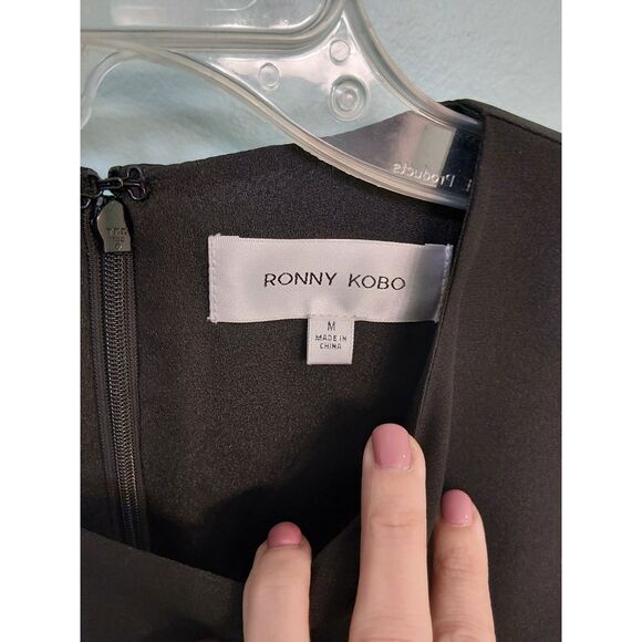 Ronny Kobo Adelheid 180$ Lightweight BODYCON Longsleeve Dress Rochet Bodice SILK - Picture 8 of 16